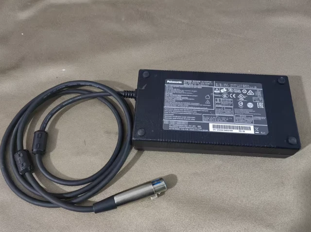 Laptop Power Adapters/Chargers, Laptop & Desktop Accessories
