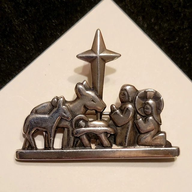 VINTAGE JAMES AVERY Christmas Nativity Manger Pin Brooch 925 Retired