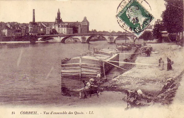 CPA 91 ESSONNE Près Montlhéry Arpajon CORBEIL Vue des Quais Femmes au Lavoir1923