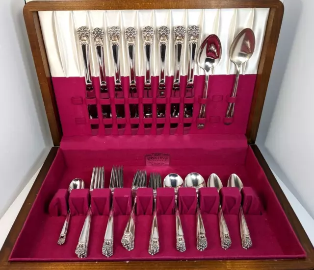 1847 Rogers Bros Eternally Yours IS Silver Plate Flatware 8 Settings (43pc) Box