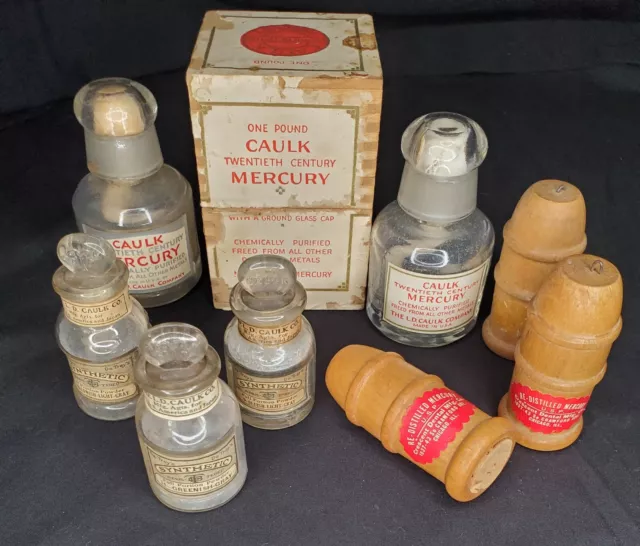 ANTIQUE DENTAL CAULK MERCURY De Treys Glass Bottles Stoppers Medical Vtg Supply