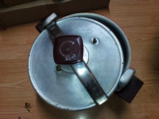 cocotte minute seb 10 litres série K aluminium Ancienne