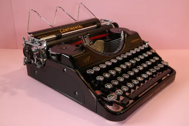 Antique Continental Wanderer Werke typewriter 1936  in excellent condition