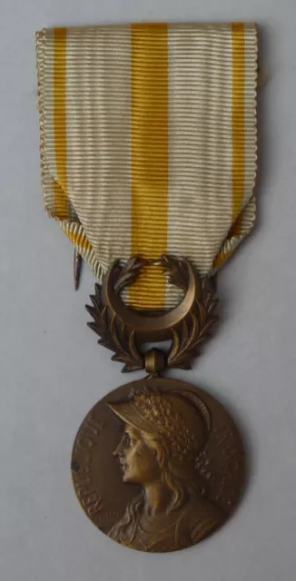 ancienne Médaille militaire Campagne d'Orient 14/18