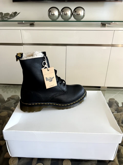 DR MARTENS 1460 Serena Black Faux Fur Boots $160 MSRP Size 8 NEW