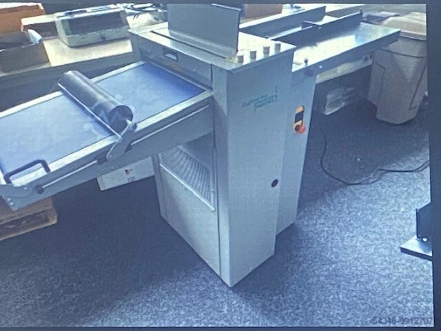 Morgana Digifold Pro creasing / folding machine