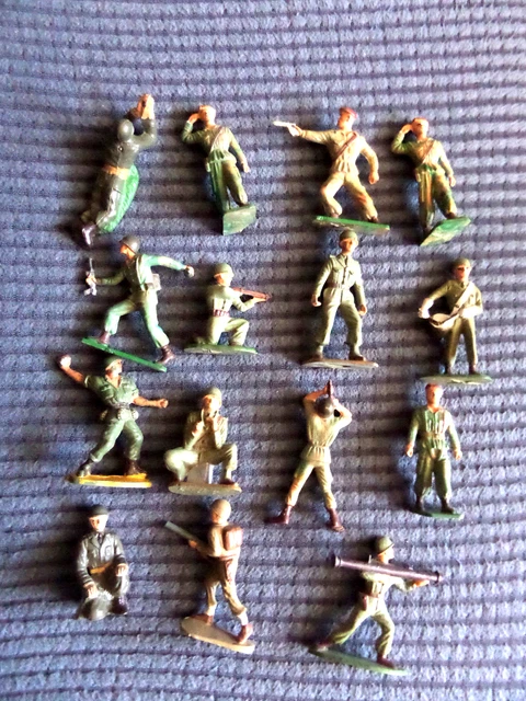 FIGURINE FIGUR BRITAINS - SOLDAT MILITAIRE FUSIL PLASTIQUE - Games and toys