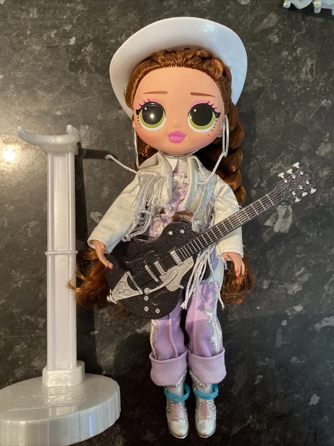 LOL SURPRISE OMG Miss Independent Fashion doll with Original