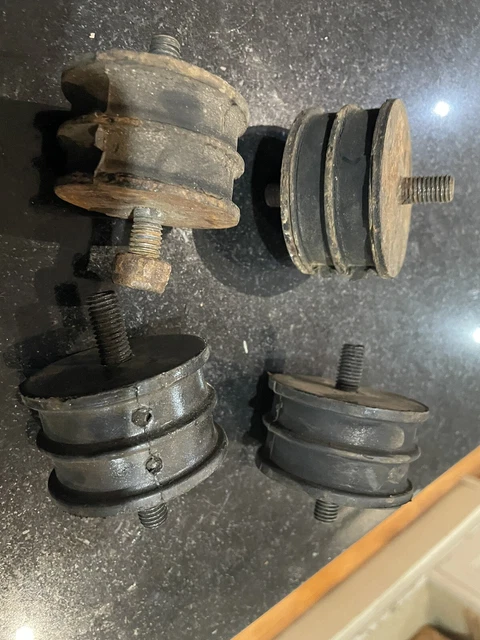 Land Rover R380 Gearbox Mounts LAND ROVER SERIES engine Mounts gearbox mounts x4 £20.00 - PicClick UK