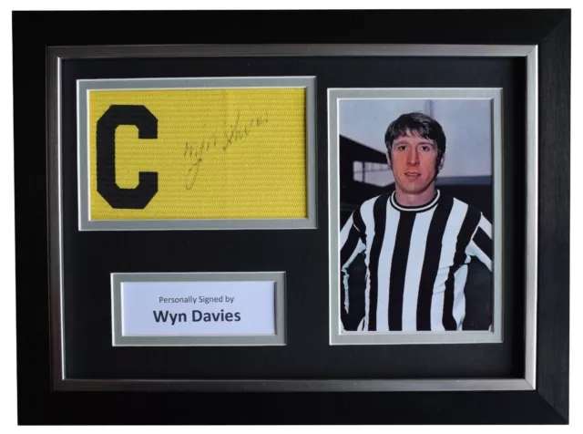 Wyn Davies Signed Framed Captains Armband photo A4 display Newcastle United COA