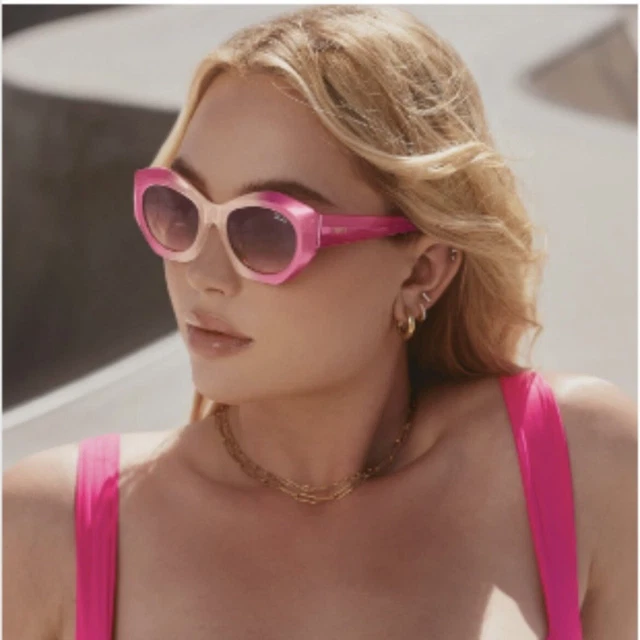 NEW - QUAY Australia Sunglasses  display picture 2