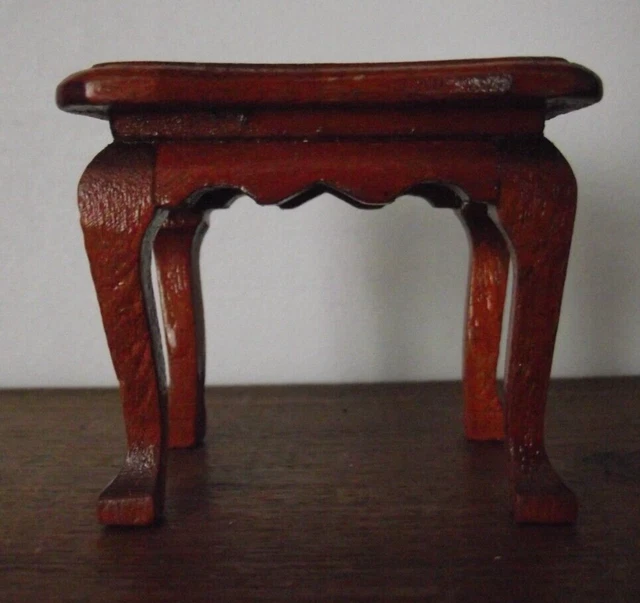 Small Dollshouse Coffee Table/Wooden Furniture/Collectable/Miniature/Vintage