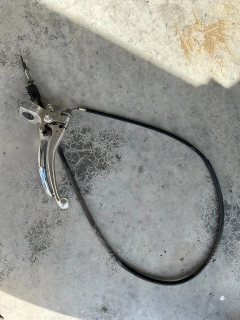 2004 HONDA VTX1300c CLUTCH CABLE PERCH and BRACKET complete