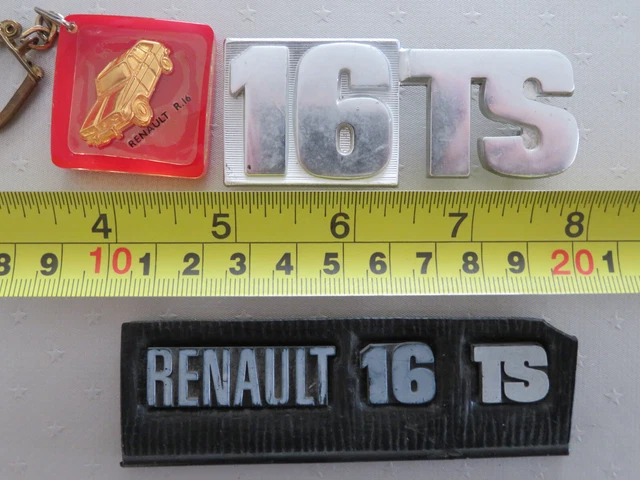 Emblème Sigle "R16" Pour Renault R16 - Occasion, état Correct - Pièce Classique