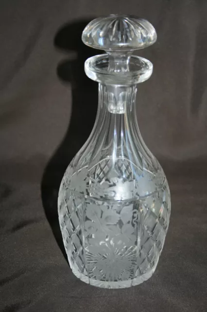 Très belle carafe ancienne en cristal gravé et taillé 19ème