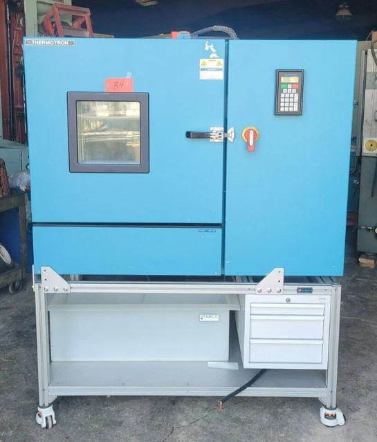 Thermotron Industries SM-5.5-3200 Industrial Environmental Chamber 5.5 Cu. Ft Thermotron Industries SM-5.5-3200 Industrial Environmental Chamber 5.5 Cu. Ft