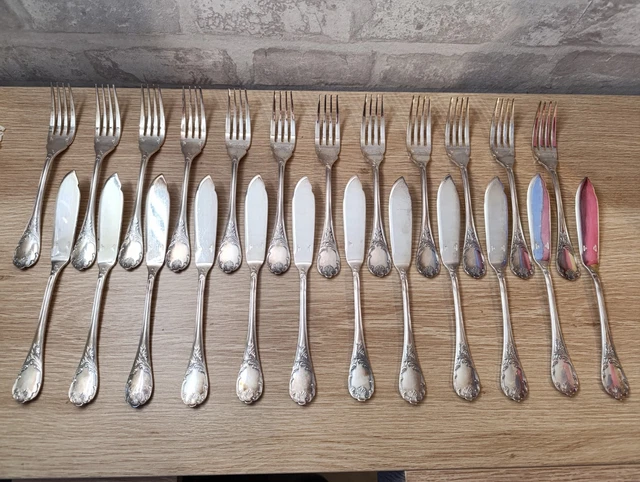 RARE FOURCHETTE ET Couteau De Service Christofle Malmaison EUR 190,00