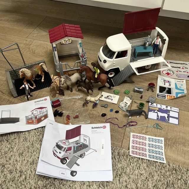 SCHLEICH HORSE CLUB Mobile Vet Van Play set 42370 42404 Horse Wash