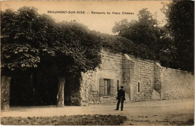 CPA BEAUMONT-sur-OISE - Remparts du Vieux Chateau (107147)
