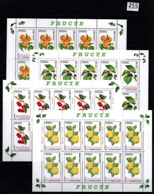 /// Romania 2002 - Mnh - Fruits, Flora