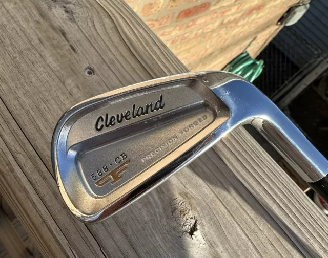 Cleveland 588 CB  Precision Forged 6 iron Dynamic Gold S300 stiff flex