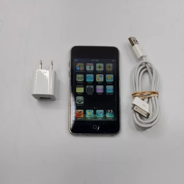 Apple A1288 Black 8 GB iPod Touch 2nd Generation