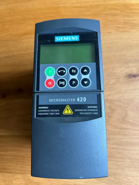 Siemens Micromaster 420 6SE6420-2UC12-5AA0 Frequenzumrichter 0,25kW & AOP