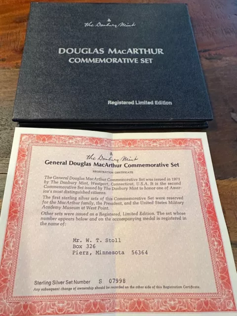 1971 Collectible Danbury Mint Sterling Silver Gen. Douglas MacArthur Comm. Set