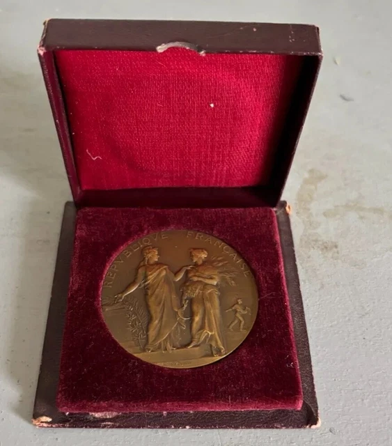 Médaille Ancienne En Bronze, Associations Agricoles, Par Alphee Dubois, Thème Animaux