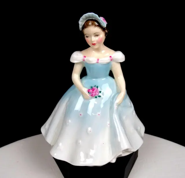 Royal Doulton Porcelain #HN2196 The Bridesmaid Vintage 5 1/8" Figurine 1960-1976