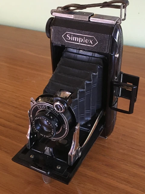 Zeiss Ikon Cocarette 514/2 – John's Cameras. A collection of interesting and old cameras