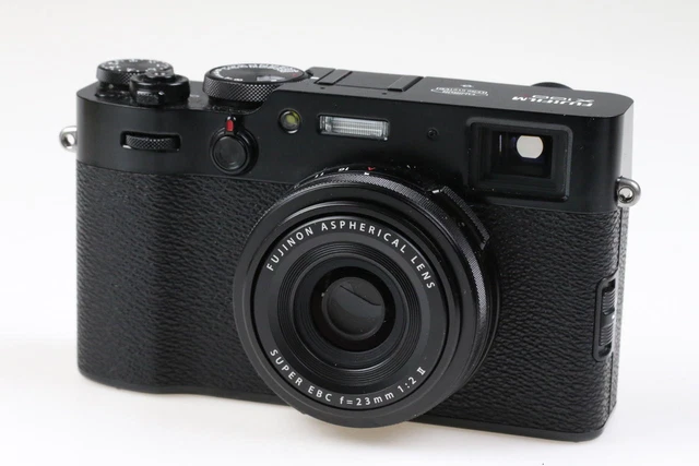 Ricoh GR IIIx Urban Edition, Cassa Grigio Metallizzato Con Anello Blu - Foto 9