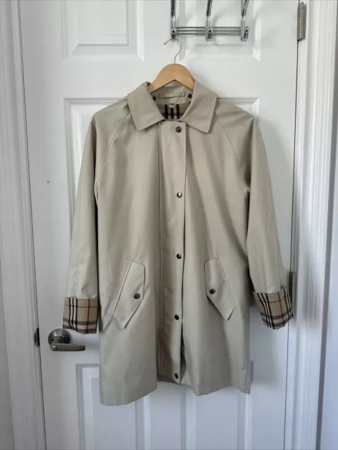 Burberry Single Breasted Trench Coat Women's US 6 UK 8 Hooded Collared 2