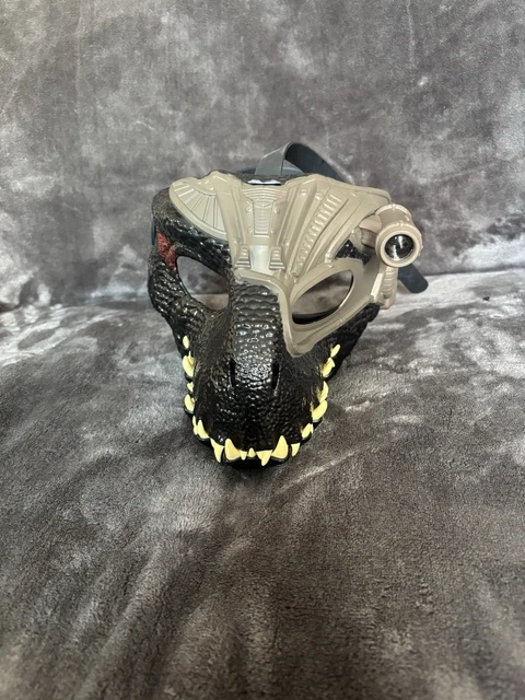 Dino Mask Jurassic World Track 'n Roar With Tracking Gear, Light