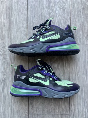 NIKE AIR MAX 270 React Future Swoosh 
