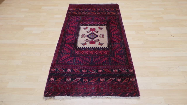 PERSAIN CARPET RUG HAND MADE Oriental Wool Vintage Bird design 5ft 5" x 2ft 9"