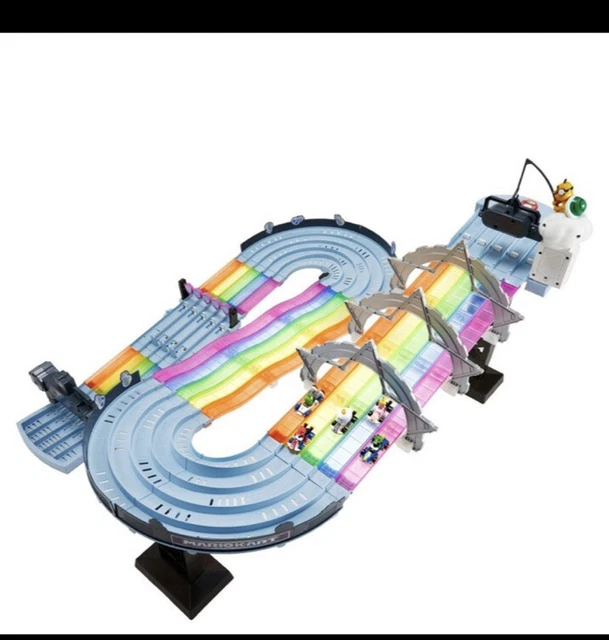 HOT WHEELS MARIO Kart Rainbow Road King Boo Raceway Race Track Set New