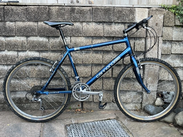 Frame Cannondale M800 Mountain Bike Cannondale M800 Mountain Bike