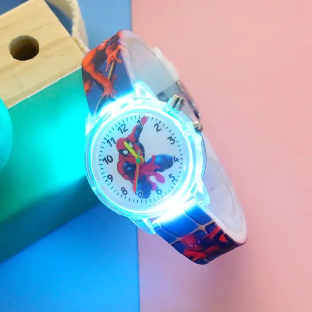 Spiderman Kinderuhr Kinder Armbanduhr Quarzuhr Geschenk mit Blinklicht Superheld