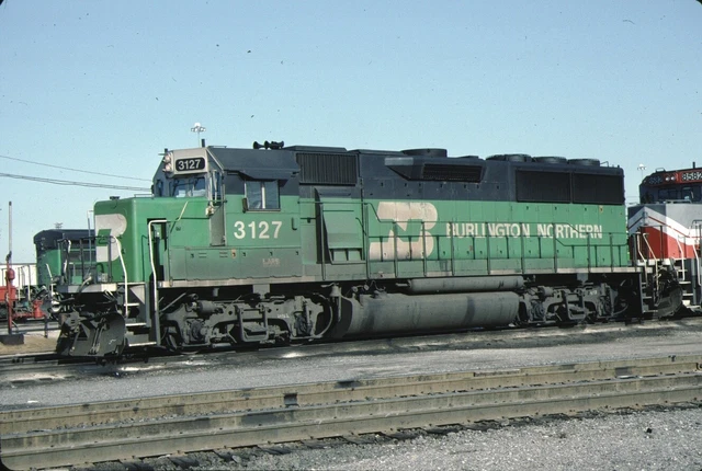 BN Burlington Northern EMD GP50 Kodachrome Original Kodak Slide