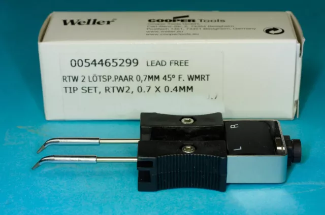 Paar Weller Lötspitze RTW 2, 0,7 x 0,4 mm, Pinzette  für WMRT u. WXMT Lötkolben.