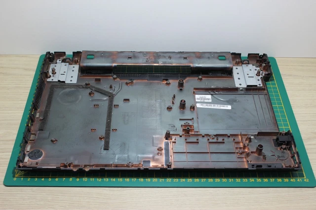 HP PROBOOK 650 CADRE BEZEL PLASTURGIE COQUE ECRAN