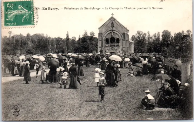 18 SAINTE SOLANGE - le champ du martyre pendant le sermon