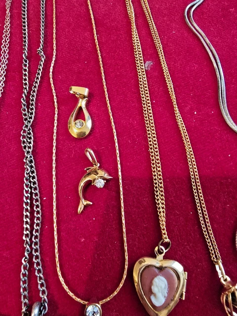 Collier Vintage Avec Pendentif Cœur Et Saphir Imitation - Couleur Or - Occasion