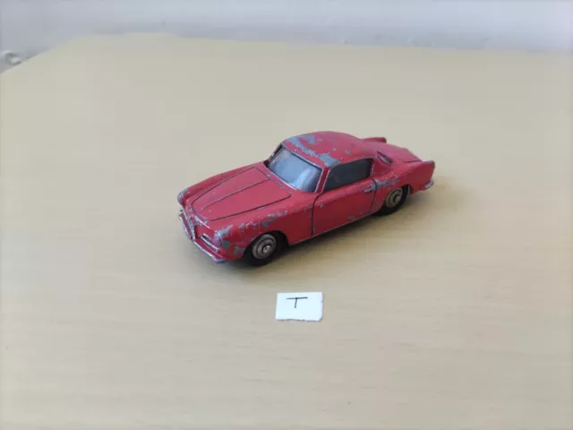 Dinky Toys - Coupe Alfa Romeo - 24J