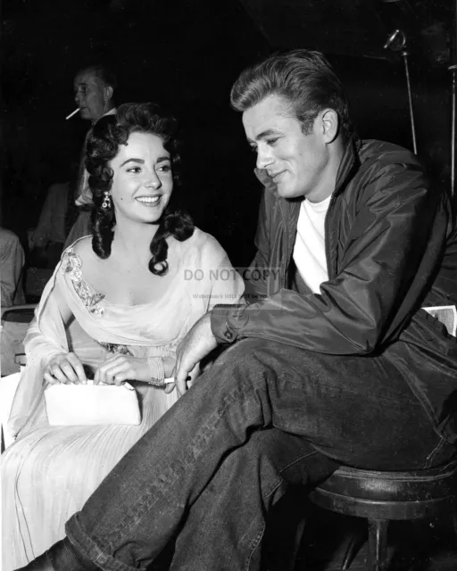 Elizabeth Taylor And James Dean - 8X10 Publicity Photo (Op-298)