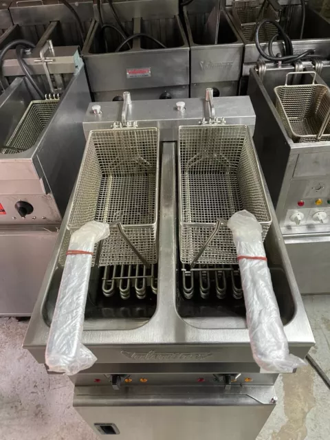 Valentine Electric Chips Fryer - Evo2200 | 2 Tank 2 Basket - 15 kw Three Phase