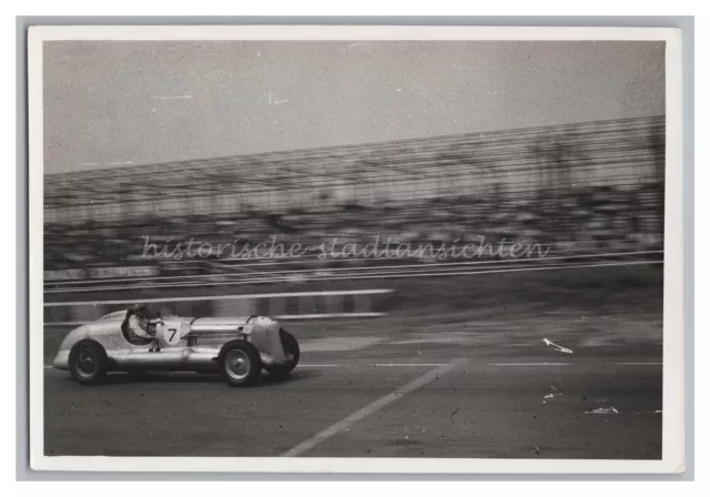 Racing car car racing car Mercedes-Benz W 25? Old Photo