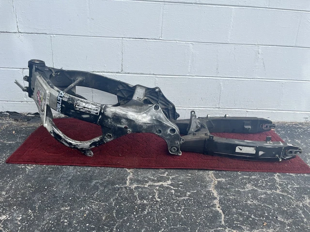03-06 Honda Cbr600F4I Oem Main Frame Chassis Renforced Stunt Plates C.o.d. 03-06 Honda Cbr600F4I Oem Main Frame Chassis Renforced Stunt Plates C.o.d.