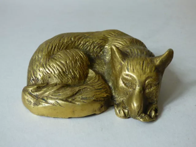 Heavy Collectable Farm Countryside Brass Sleeping Fox Doorstop Paperweight